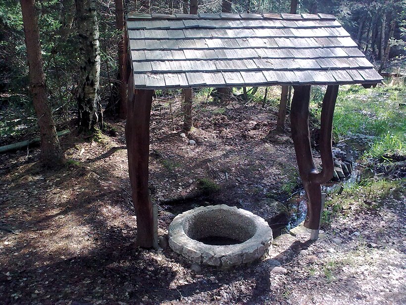 studánka Kamenice (6757) - květen 2013