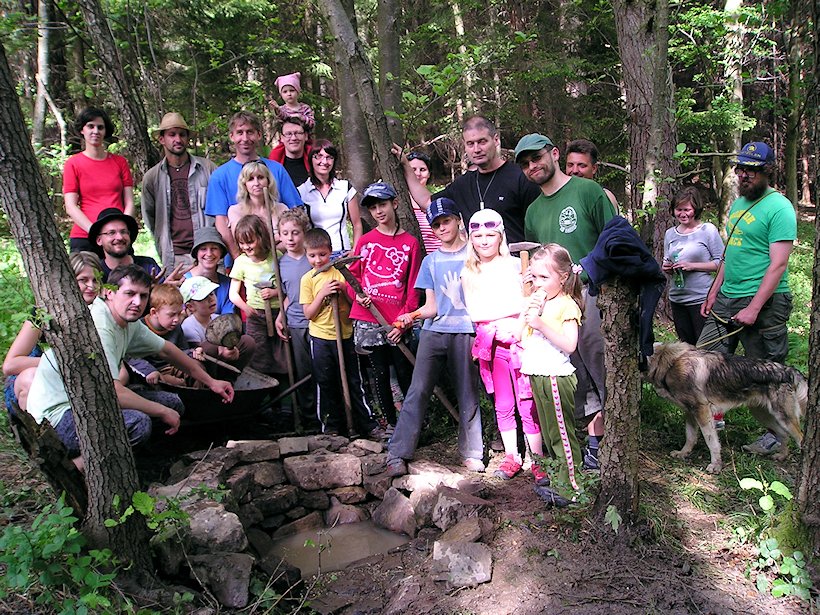 Studánka v Boršově (6863) - květen 2013