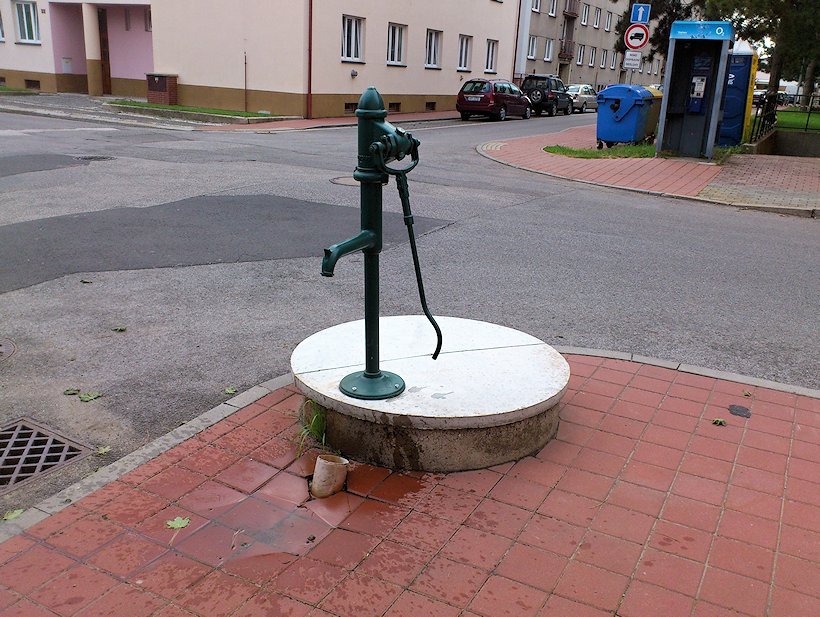 studna bez jména (7033) - červen 2013