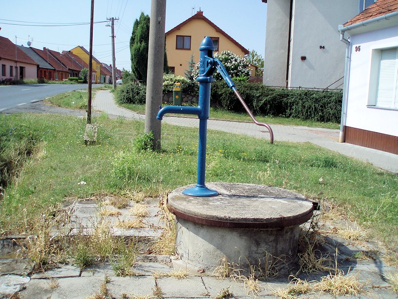 studna bez jména (7180) - červenec 2013