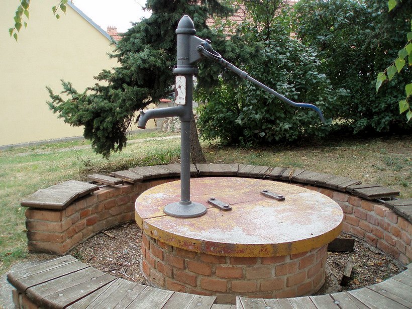 studna bez jména (7419) - srpen 2013
