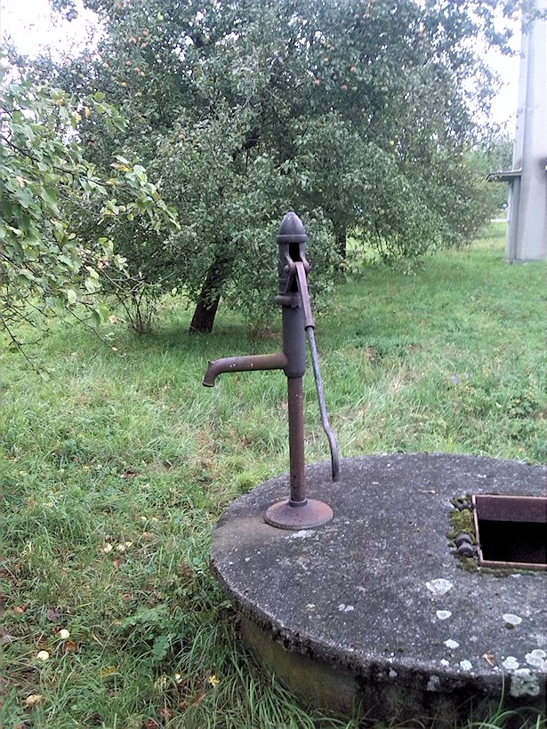 studna Nad ústřednou (7532) - září 2013
