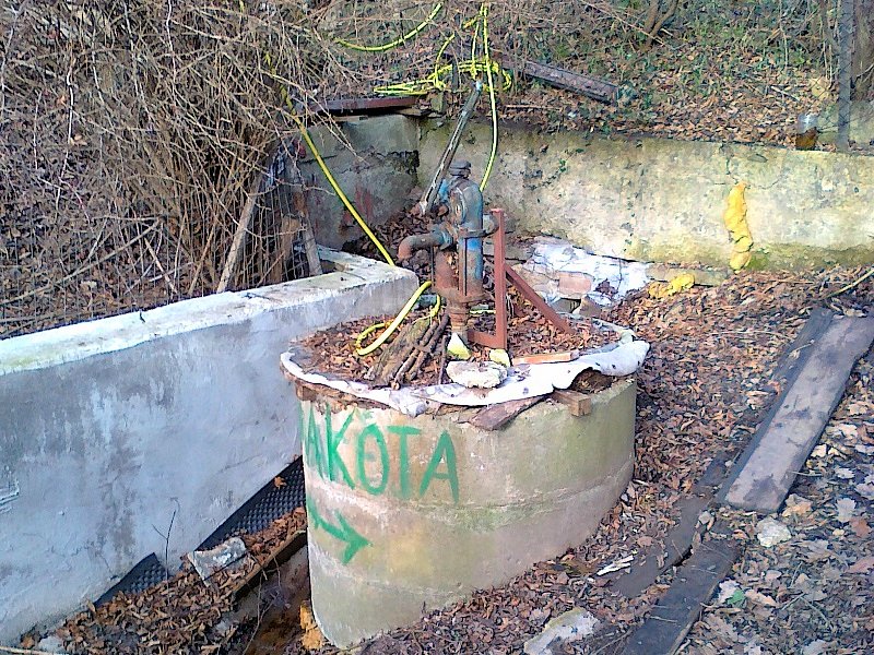 studna bez jména (7920) - leden 2014