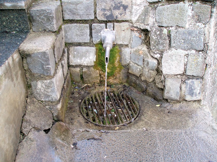 studánka pramen Točka (7979) - únor 2014