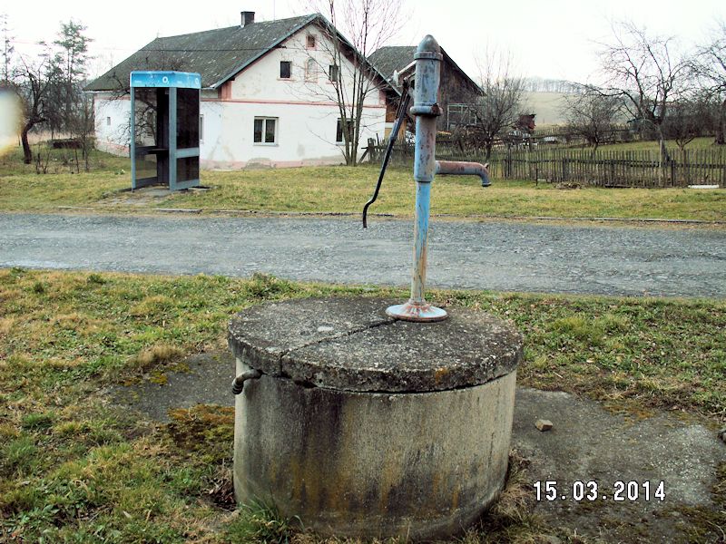 studna Na návsi (8179) - březen 2014