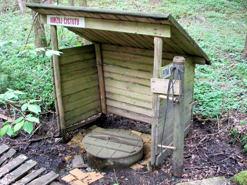 studánka bez jména (8512) - květen 2014