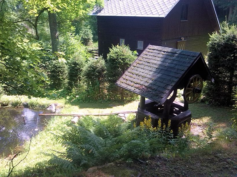 studna Nad rybníčkem (8903) - červenec 2014