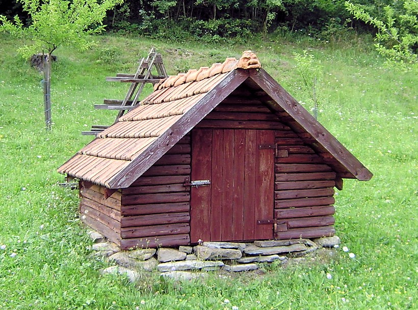 studna V Rozpitém (8921) - červenec 2014