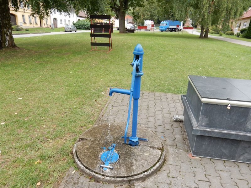 studna bez jména (10134) - září 2015