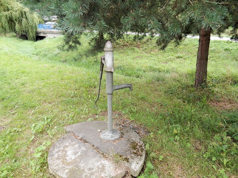 studna V Trávníku (10157) - říjen 2015