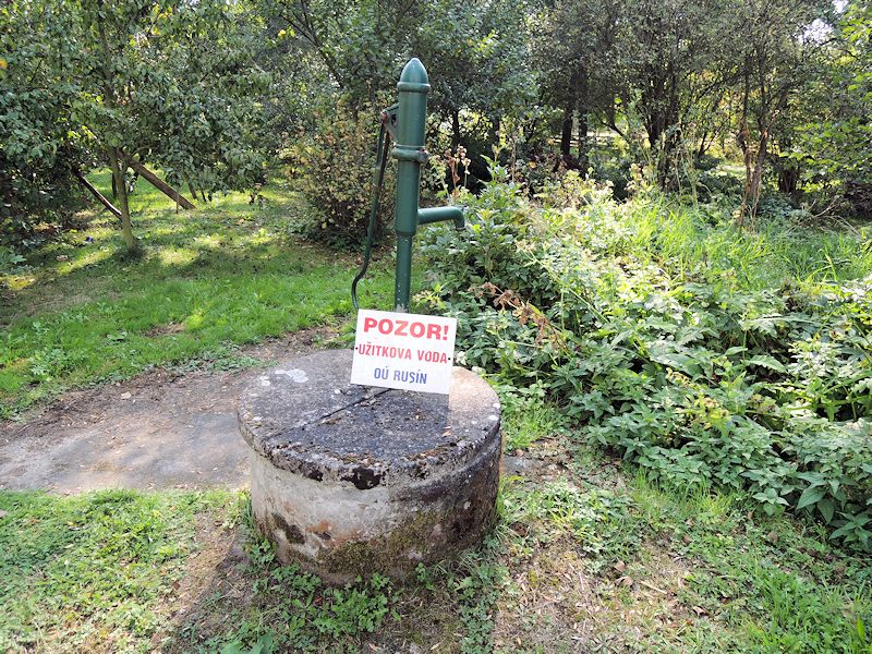 studna bez jména (10166) - říjen 2015
