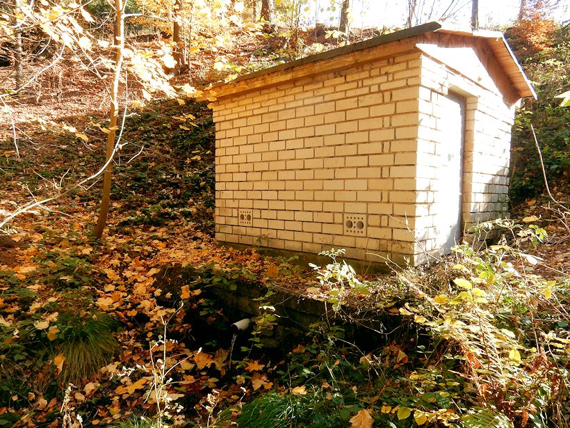 studna Pod umrlčí cestou (10250) - listopad 2015