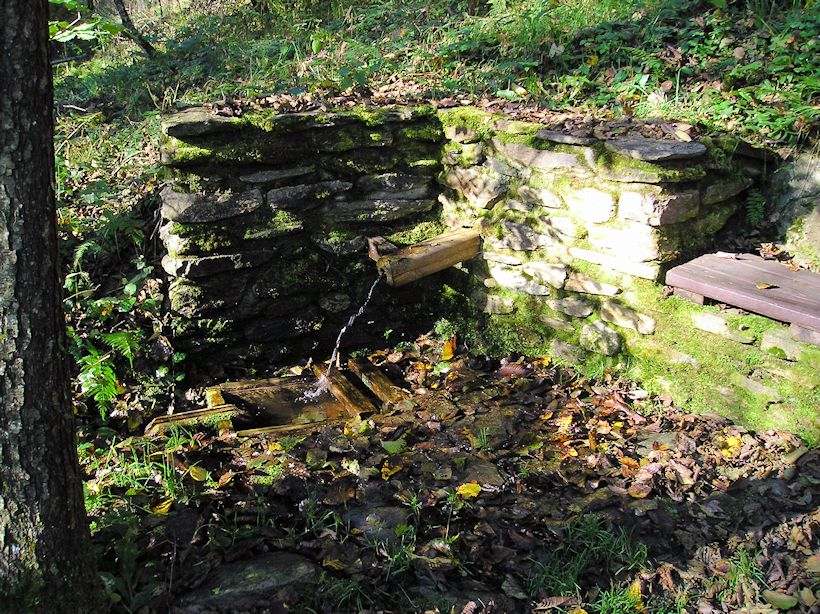 studánka V lipách (9144) - říjen 2014