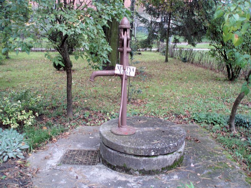 studna bez jména (9211) - říjen 2014