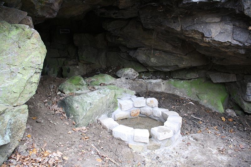 studánka U srubu (9560) - březen 2015