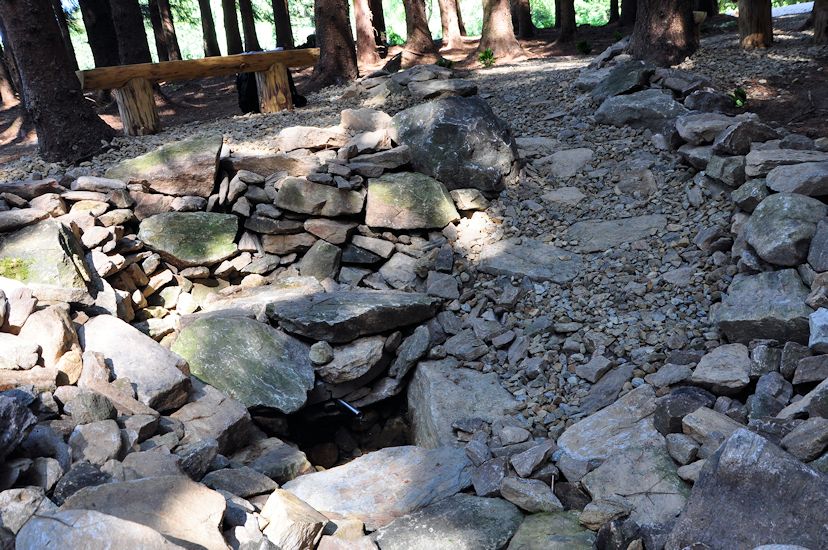 Chlumětínská studánka (9990) - červenec 2015