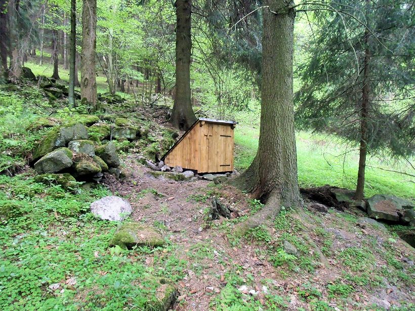 studánka Nad lípou (10713) - květen 2016