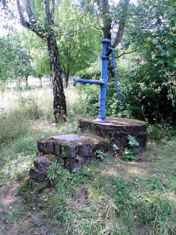 studna bez jména (10882) - červenec 2016