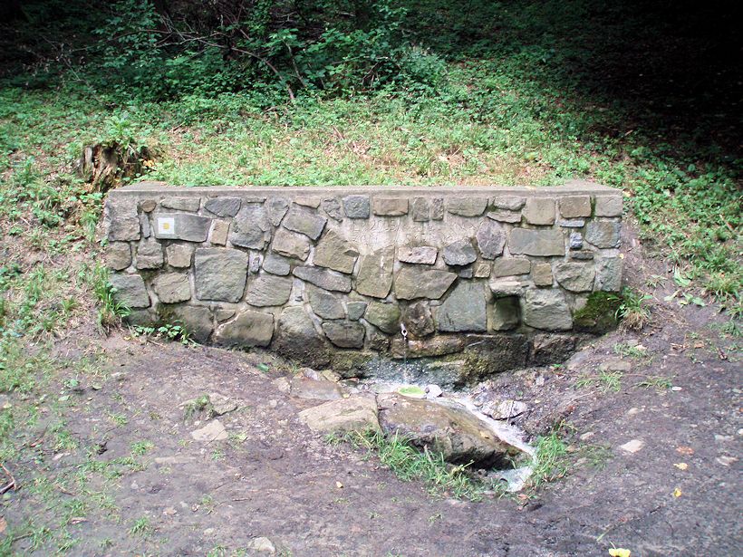 studánka Smraďavka (10892) - srpen 2016