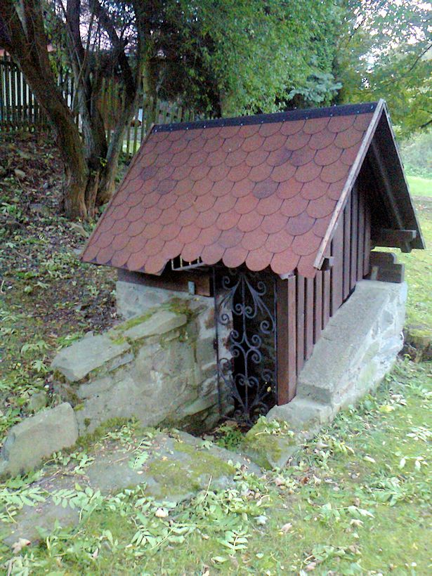 studánka U Kočů (11041) - říjen 2016
