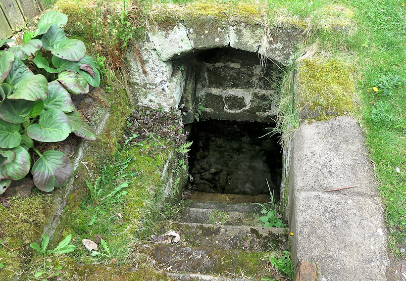 studánka Tuháň (11854) - únor 2018