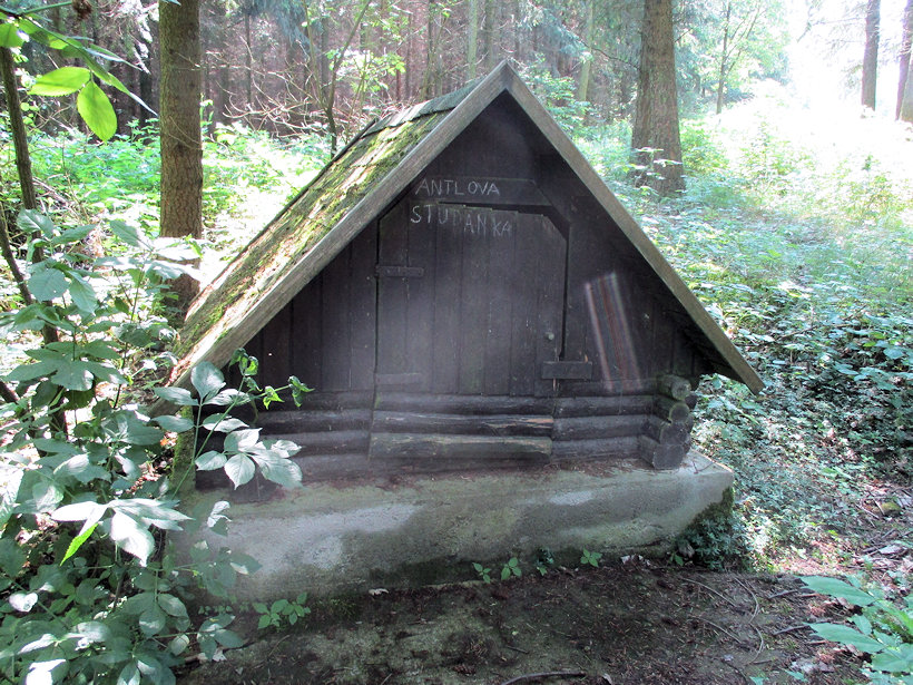Antlova studánka (12108) - květen 2018