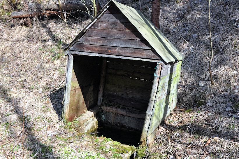 studánka Pod silnicí (12549) - březen 2019