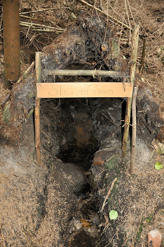 studánka Staropramen (12613) - srpen 2018