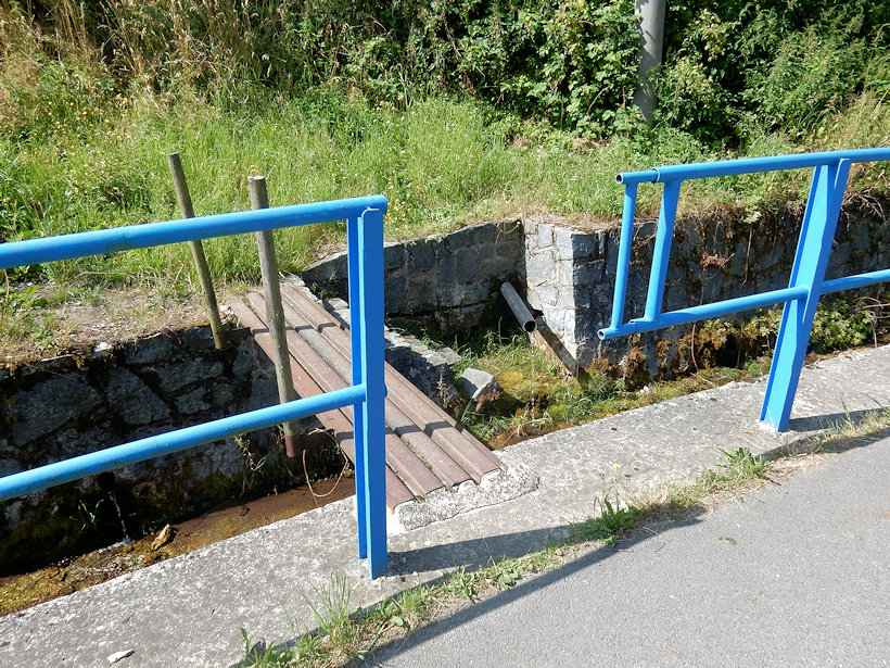 studánka Na horním konci (12752) - červenec 2019