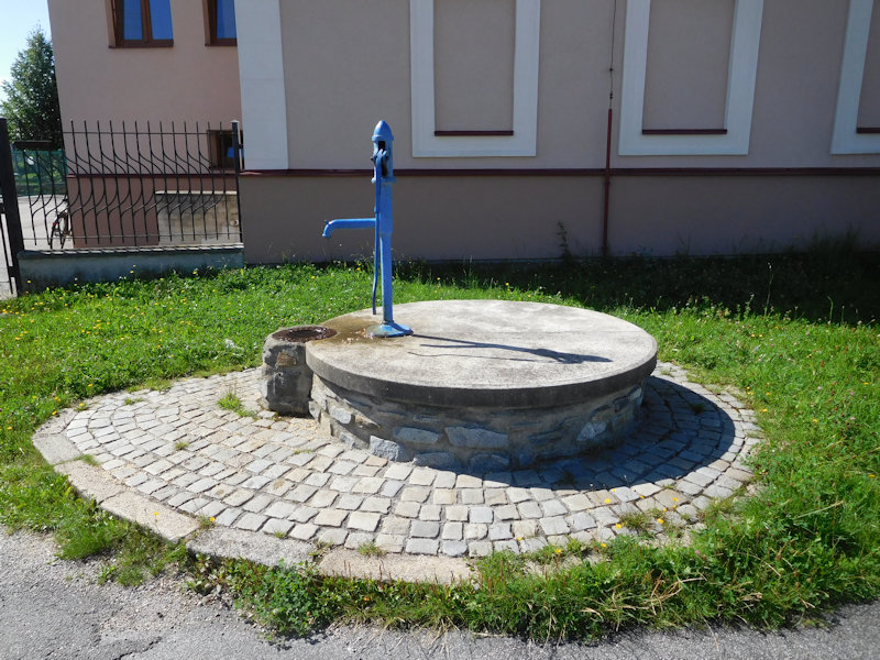 studna bez jména (12884) - srpen 2019