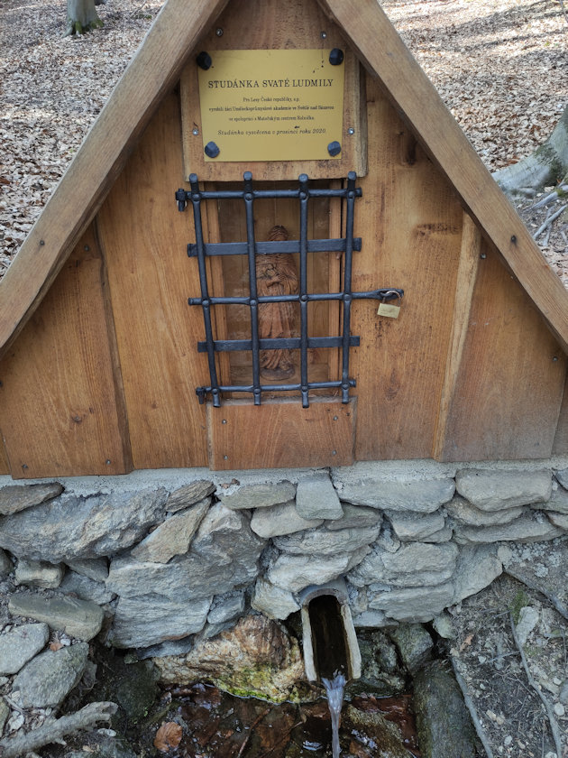 Studánka sv. Ludmily (13299) - duben 2022